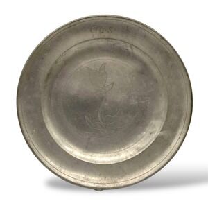 1807 Pewter Floral Wriggle Work Plate Wriggle Work